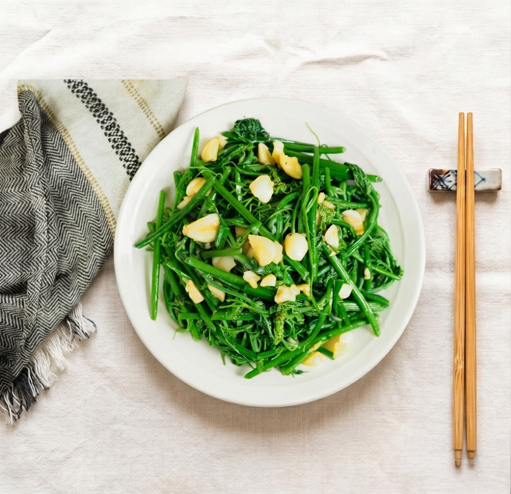 Ngọn Bí Luộc / Xào Tỏi