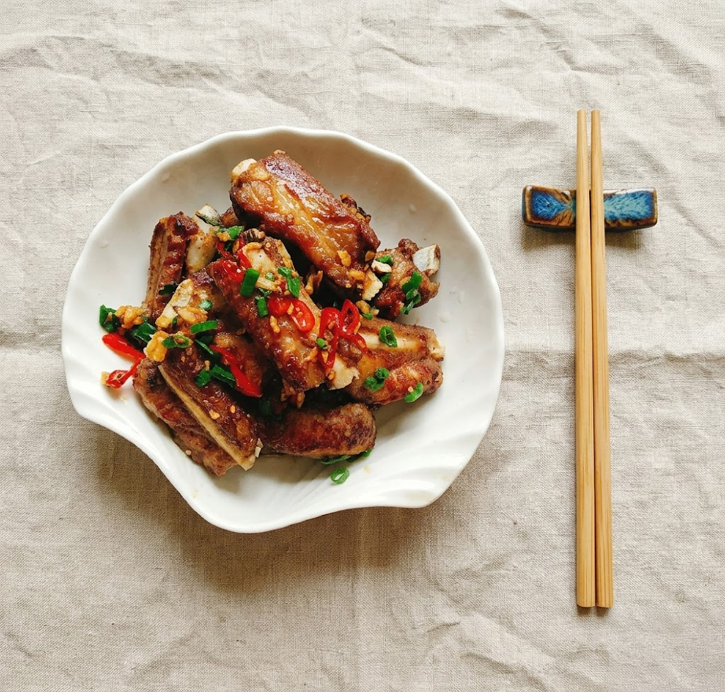 Sườn Heo Chiên Vị Tỏi